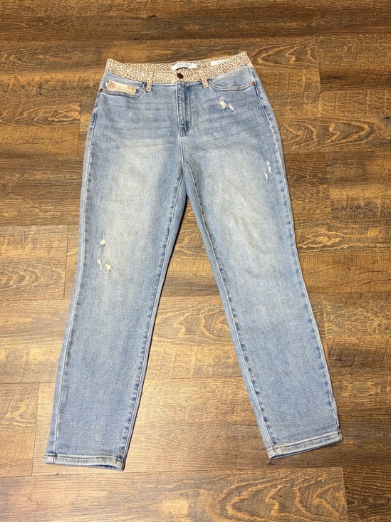 Judy Blue Denim - Judy Blue Slim Fit High Rise Distressed Leopard Print Accent Jeans 9/29 JB88380